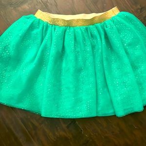 Christmas or St. Patrick’s Day tulle green and gold skirt lined and like new 4/5